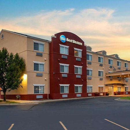 Best Western Governors Inn And Suites Wichita Exteriör bild