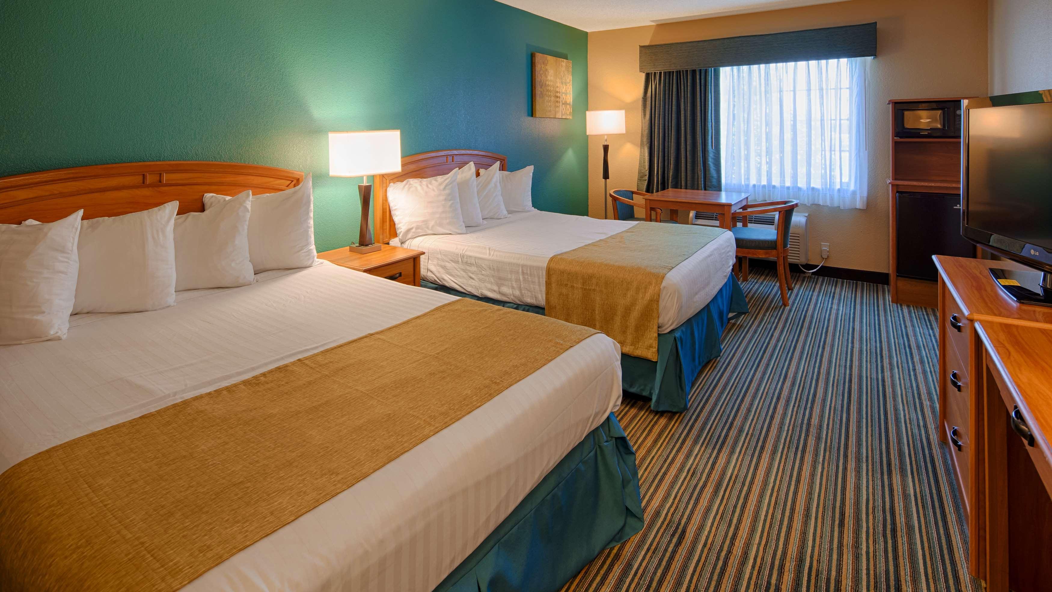 Best Western Governors Inn And Suites Wichita Exteriör bild
