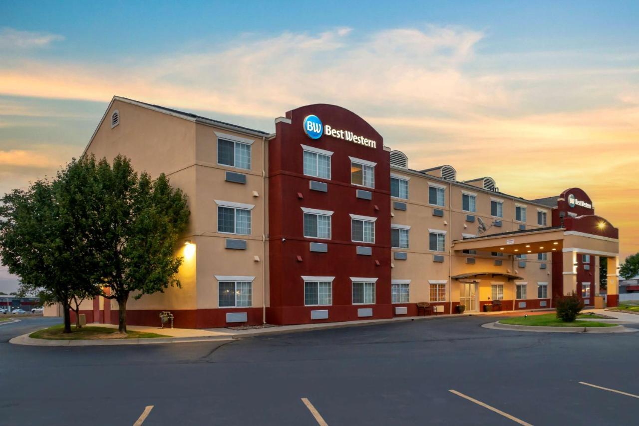 Best Western Governors Inn And Suites Wichita Exteriör bild