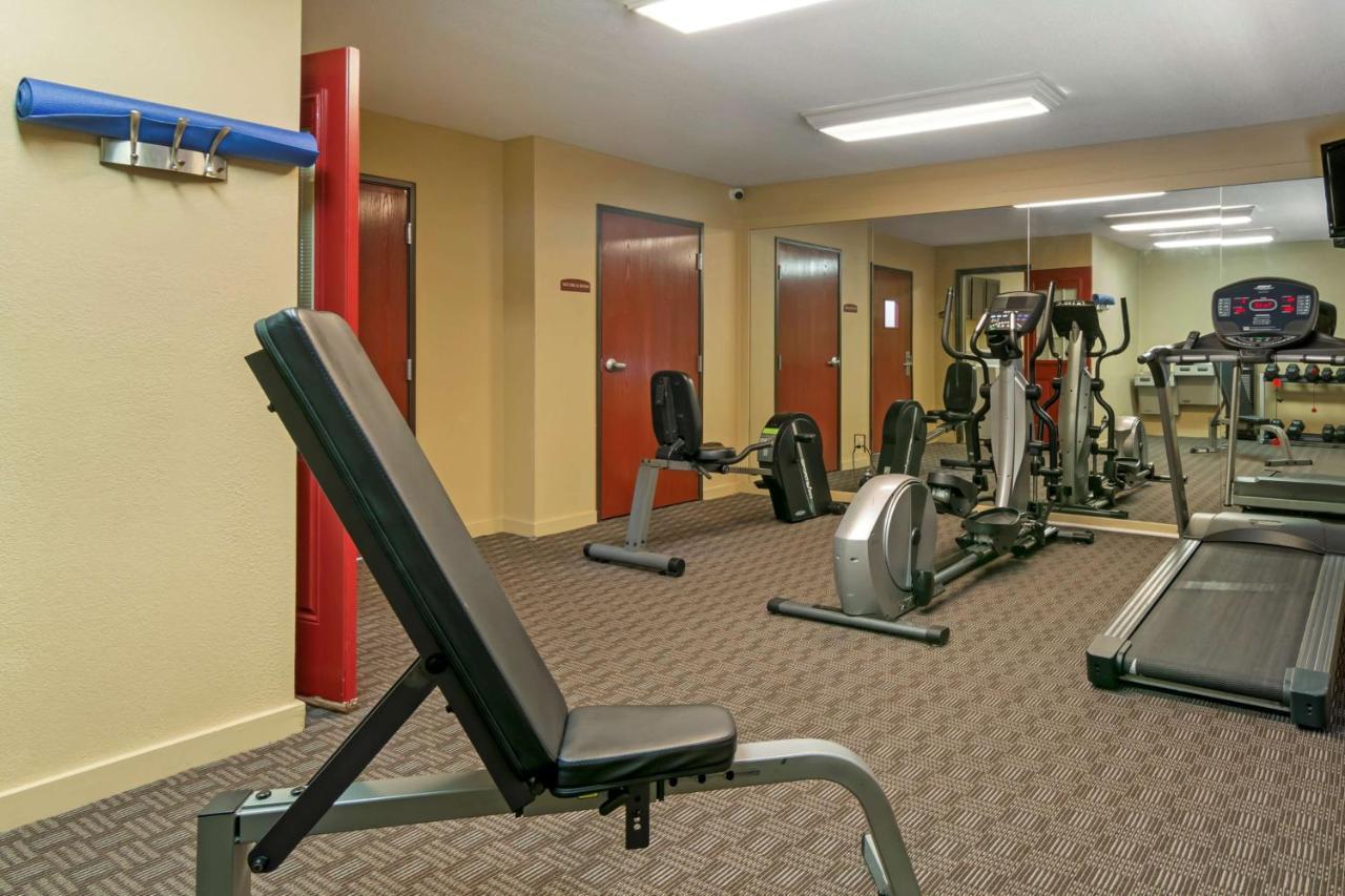 Best Western Governors Inn And Suites Wichita Exteriör bild