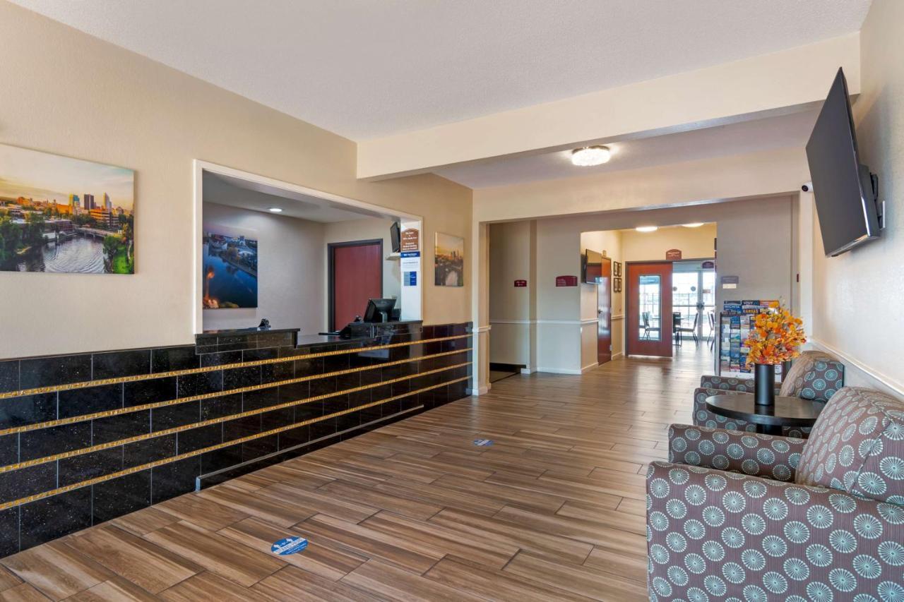 Best Western Governors Inn And Suites Wichita Exteriör bild