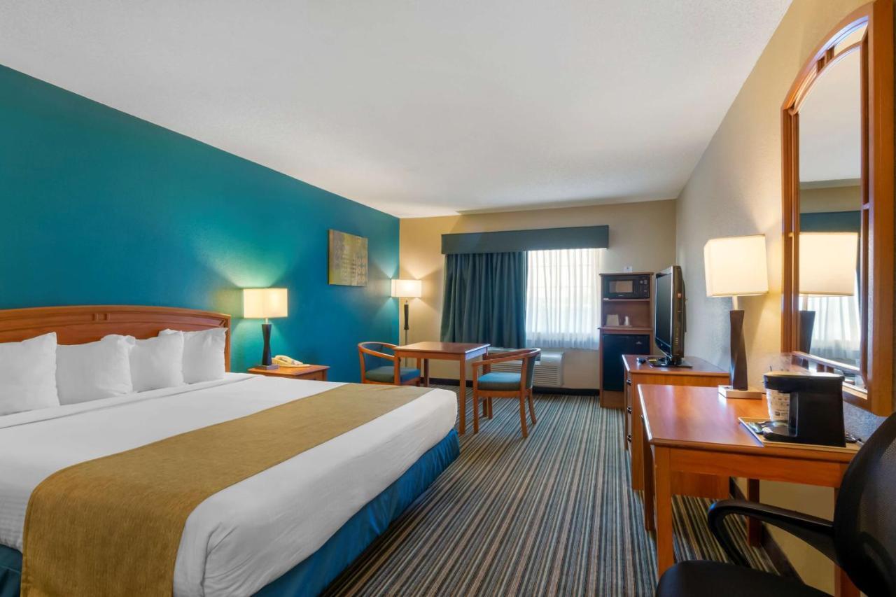 Best Western Governors Inn And Suites Wichita Exteriör bild